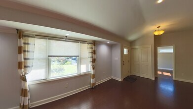 710 Yucca Ave in Myrtle Beach, SC - Building Photo - Building Photo