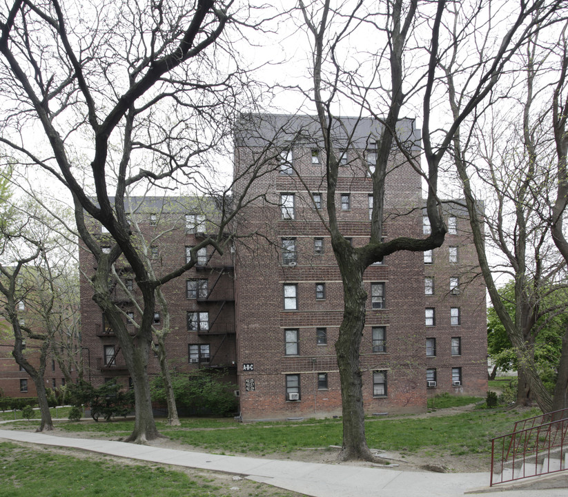 Rego Gardens in Flushing, NY - Building Photo