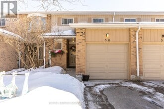 700 Harmony Rd N in Oshawa, ON - Building Photo - Building Photo