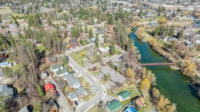 636 Obrien Ave in Whitefish, MT - Building Photo - Building Photo