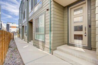 1921 Hooker St in Denver, CO - Building Photo - Building Photo
