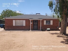 1640 N 43rd St in Phoenix, AZ - Building Photo