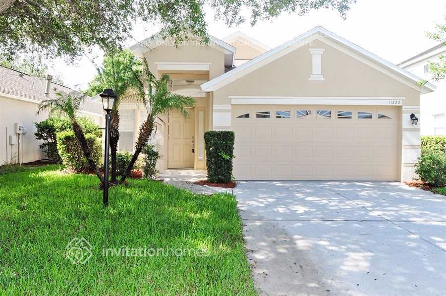 11220 Coralbean Dr in Lakewood Ranch, FL - Foto de edificio