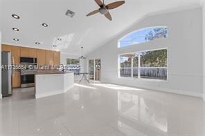 14318 NW 15th St in Pembroke Pines, FL - Building Photo - Building Photo