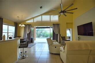 175 Braemar Ave in Venice, FL - Building Photo - Building Photo