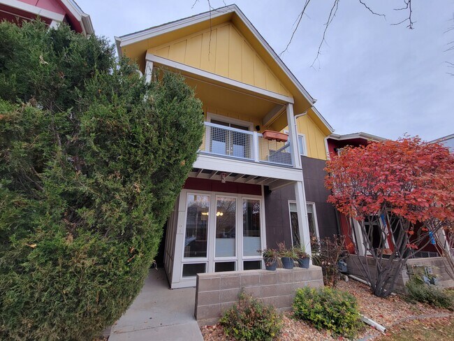 property at 1761 Yellow Pine Ave