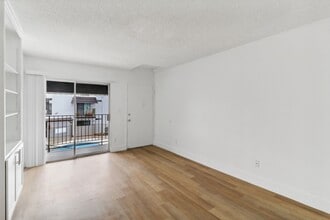 Terre at Bostonia in El Cajon, CA - Building Photo - Building Photo