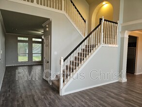 5107 High Bank Dr in Corpus Christi, TX - Building Photo - Building Photo