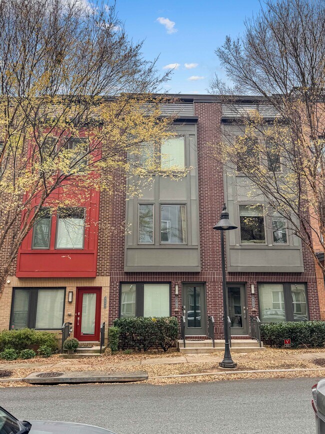 5610 45th Ave in Hyattsville, MD - Foto de edificio - Building Photo