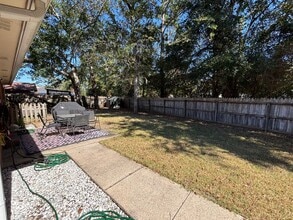 1109 Chapparal Cir in Hinesville, GA - Building Photo - Building Photo