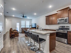 5526 Capilano Ct in Garland, TX - Building Photo - Building Photo