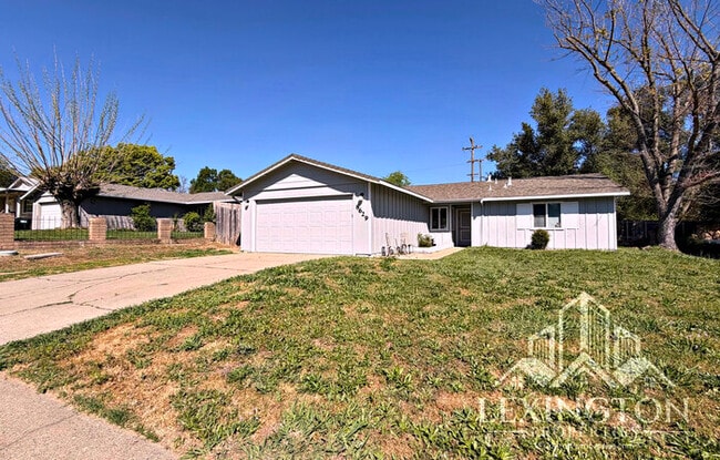8629 El Sobrante Way in Orangevale, CA - Building Photo - Building Photo