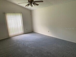 2106 Darlington Oak Dr in Seffner, FL - Building Photo - Building Photo