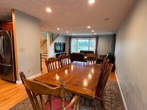 60 Sylvan St in Melrose, MA - Building Photo - Building Photo