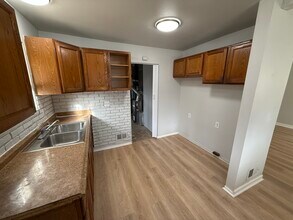 14219 Hobart Ave in Warren, MI - Building Photo - Building Photo