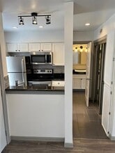 2800 Douglas Ave in Dallas, TX - Foto de edificio - Building Photo