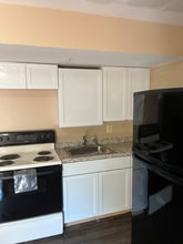 6 White Laurel Ct in Middle River, MD - Building Photo - Building Photo