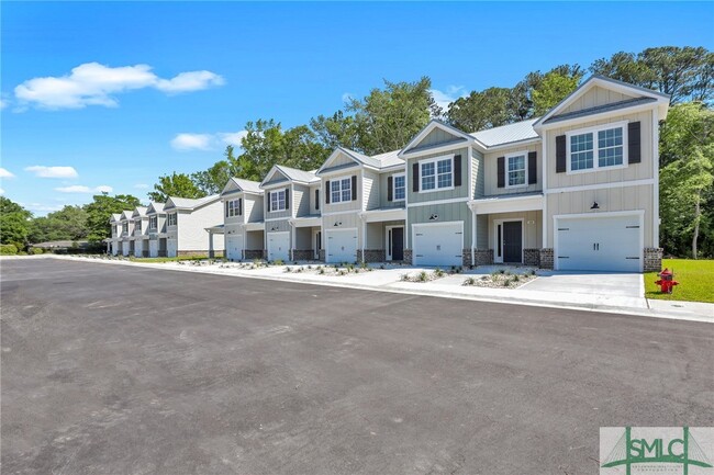 property at 105 Sherwood Ct