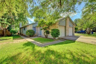 12820 Copper Cliff Ave, Unit A in Austin, TX - Building Photo