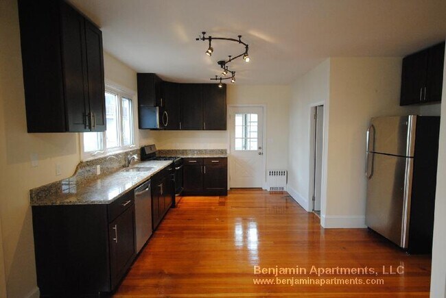 property at 15 Taylor St