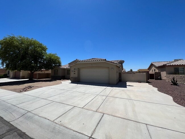 11825 Eclipse Ct in Yuma, AZ - Building Photo - Building Photo
