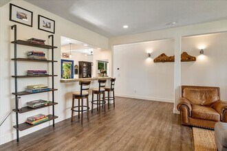 1622 NW Rimrock Dr in Redmond, OR - Building Photo - Building Photo