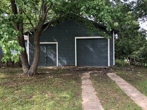 2866 Southern Heights Rd in Tupelo, MS - Building Photo - Building Photo