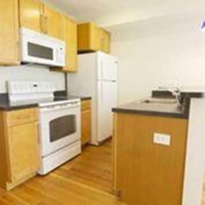 105 Hammond St, Unit 3A