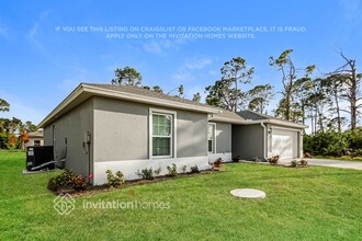 12076 Appleberg Cir in Port Charlotte, FL - Building Photo - Building Photo