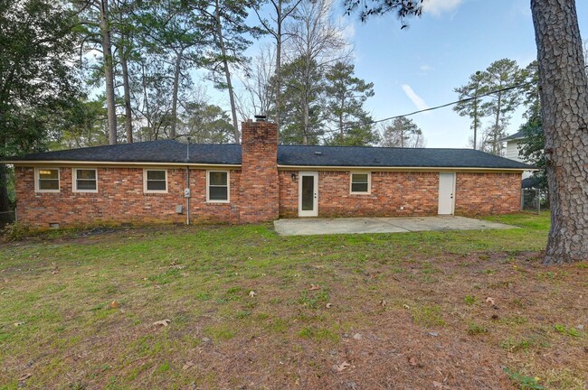 2522 Rolling Pines Rd in Columbia, SC - Building Photo - Building Photo