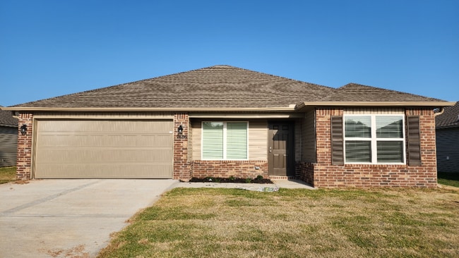 property at 2606 S Silver St