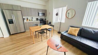 1534 NW 1st St, Unit SI FL1-ID1022312P in Miami, FL - Building Photo
