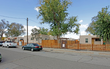 2307-2311 New York Ave in Albuquerque, NM - Building Photo - Building Photo