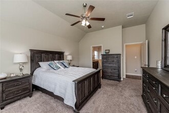 4145 Shallow Creek Loop in College Station, TX - Building Photo - Building Photo