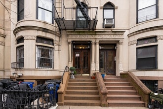 311 6th Ave in Brooklyn, NY - Building Photo - Building Photo