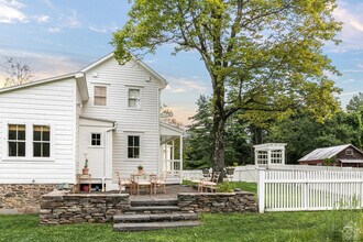 404 Dranbauer Rd in Elizaville, NY - Building Photo - Building Photo