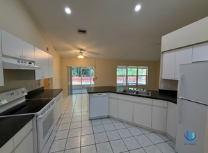 1103 Evening Trail Dr in Zephyrhills, FL - Building Photo - Building Photo