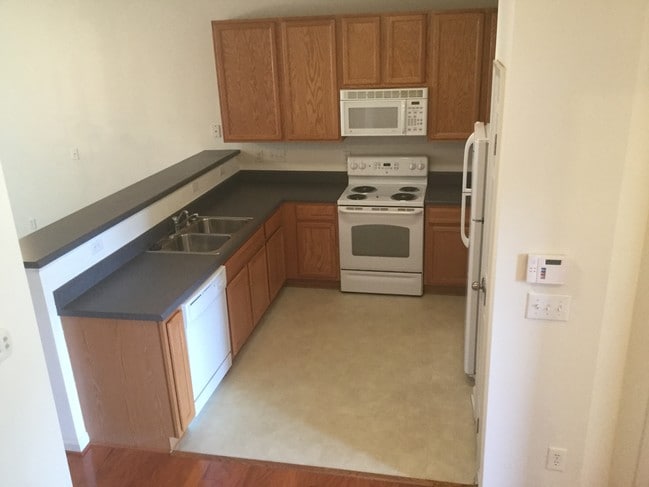 8217 Martello Ln in Raleigh, NC - Building Photo - Building Photo