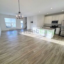 1229 Parkley Dr in Chesapeake, VA - Building Photo - Building Photo