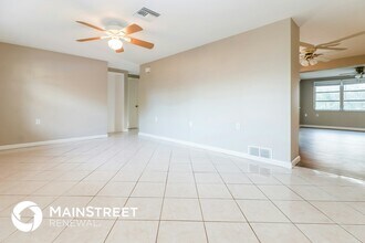 5822 Elena Dr in Holiday, FL - Building Photo - Building Photo