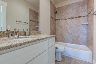 203 Belleville Dr in Lewisville, TX - Building Photo - Building Photo