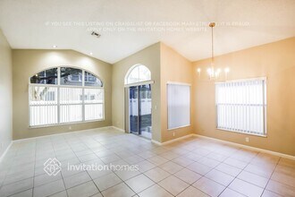 10890 NW 46th Dr in Coral Springs, FL - Foto de edificio - Building Photo