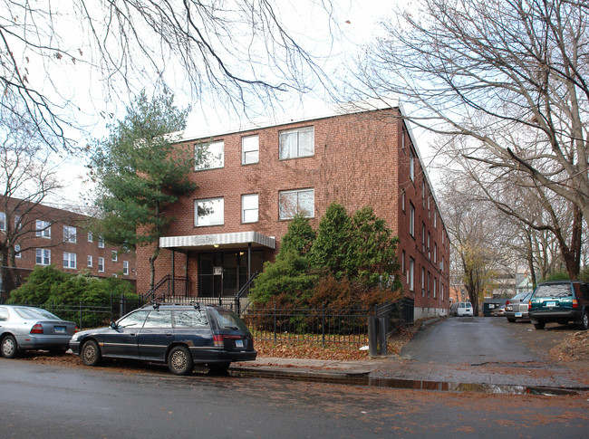 61 Willard St in Hartford, CT - Foto de edificio - Building Photo