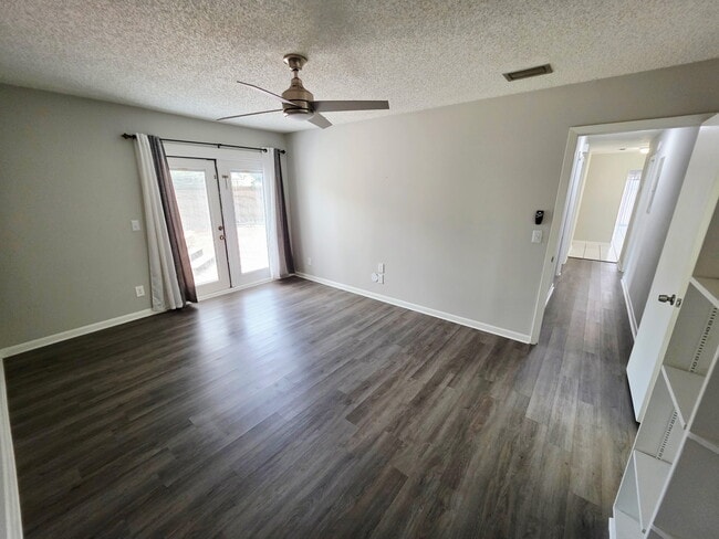 11548 E Ride Dr in Jacksonville, FL - Building Photo - Building Photo