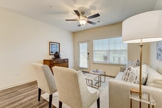 Wayfare – Cumberland Park in Tyler, TX - Building Photo - Building Photo