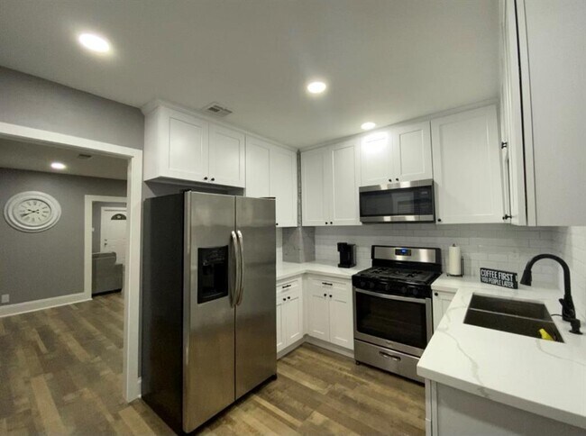 6808 Avenue K photo'