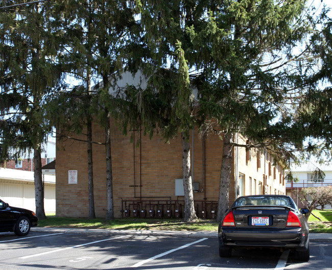 Valleywood Apartments in Bowling Green, OH - Building Photo - Building Photo