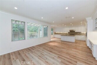 60 Brindisi in Irvine, CA - Building Photo - Building Photo