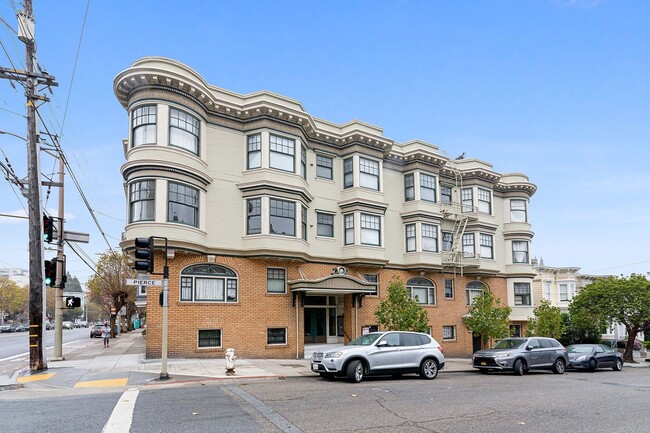 1960 Pierce St