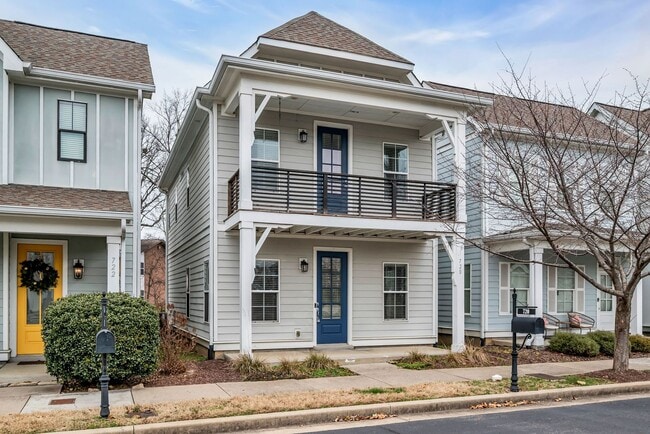 720 Cottage Park Dr in Nashville, TN - Building Photo - Building Photo